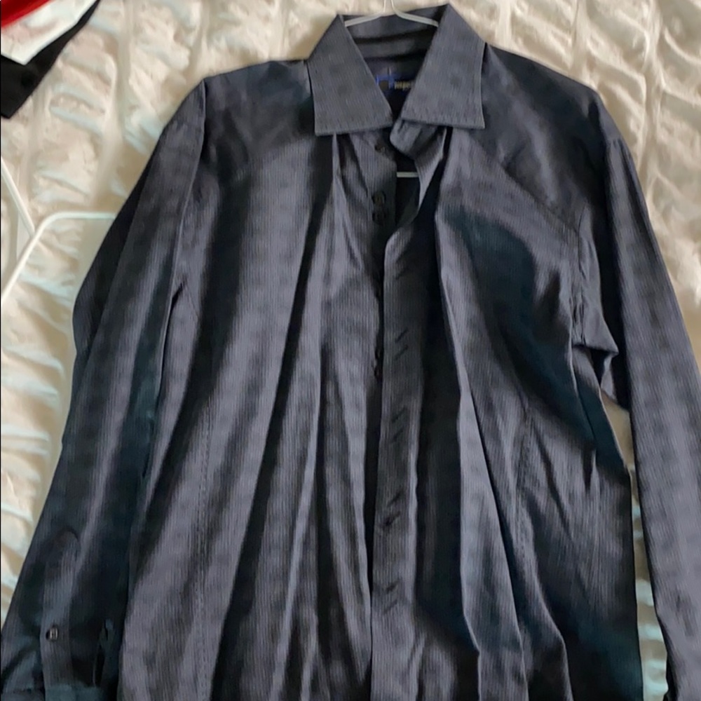Men’s long sleeve shirt